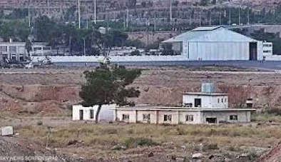 قذائف مجهولة المصدر سقطت في محيط مطار المزة بدمشق