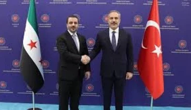 الشيباني وفيدان يعلنان عهداً جديداً للشراكة السورية-التركية واستقرار سوريا ركيزة لأمن المنطقة