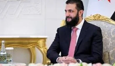 الشرع يجري تعديلا وزاريا ويعين محافظين جدد