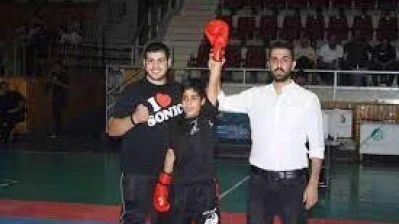 طفل سوري يفوز بالميدالية الذهبية في بطولة الأمم " للكونغ فو "في الأردن