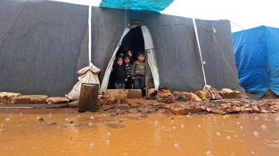 تحذيرات أممية من انتشار الجرب داخل مخيمات الشمال السوري