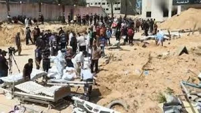 بعد اكتشاف مقابر جماعية.. مجلس الأمن يطالب بتحقيق "مستقل" و"فوري" في غزة