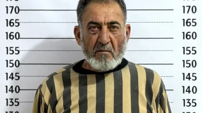 السلطات السورية تعتقل قيادياً في “درع الوطن” بتهم ارتكاب جرائم حرب خلال عهد الأسد