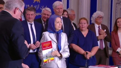 قادة أوروبيون يدعمون خطة المقاومة الإيرانية لتغيير النظام في “مؤتمر إيران الحرة 2025”