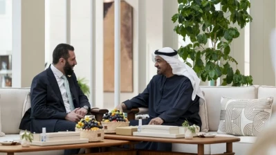 الإمارات وسوريا تبحثان تعميق التعاون الاقتصادي في لقاء رئاسي بأبوظبي