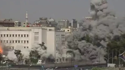 قصف إسرائيلي عنيف لدمشق وتهديدات بمواصلة العدوان حتى "إخلاء السويداء"