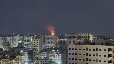 ‎غارات جوية إسرائيلية تستهدف مواقع عسكرية في اللاذقية وحمص وتدمر اليوم