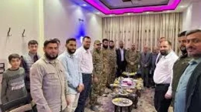 أبو قصرة يزور عائلة بويضاني قائد جيش الإسلام سابقا المعتقل في الإمارات