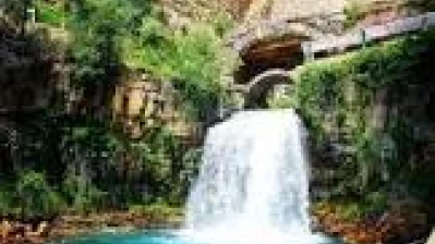 "أفقا".. نبع الحياة في تدمر بين الإهمال والتخريب