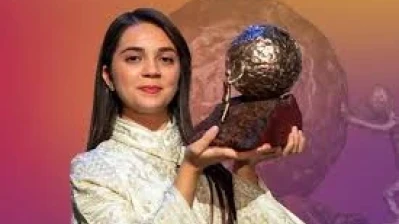 بانا العبد تفوز بجائزة السلام الدولية للأطفال