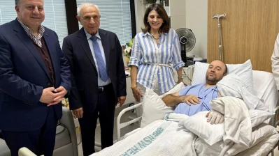 تكريم  أحمد الأحمد… بطل بونداي الذي واجه الإرهاب بالإنسانية