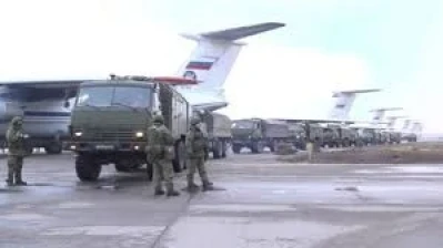 روسيا تسحب قواتها من مطار القامشلي بشمال شرق سوريا