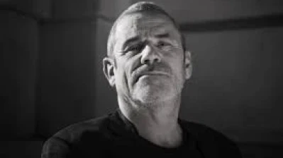 رحيل البريطاني بول كونروي... الشاهد على «مجزرة الصحافيين» في بابا عمرو