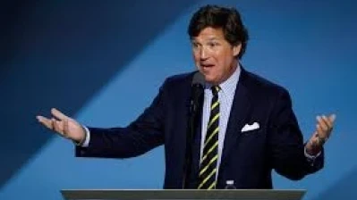 كارلسون يتهم الموساد باستهداف دول الخليج وطهران تؤكد استهدافه لشركة أرامكو