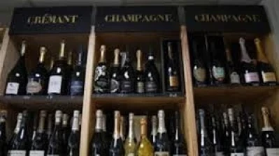 السلطات  السورية تقيّد بيع المشروبات الكحولية في دمشق