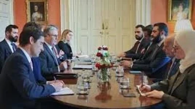 ستارمر يبحث مع الشرع الهجرة وأمن الحدود