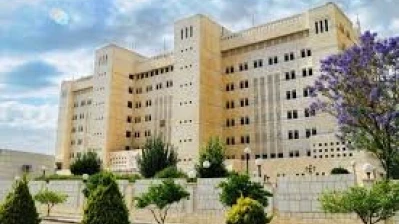 الخارجية تؤكد رفضها أي اعتداء أو محاولة اقتراب من السفارات والمقار الدبلوماسية في سوريا