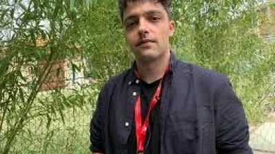 السوري أمير فخر الدين يحصد جائزة أفضل مخرج في مهرجان مالمو ويواصل حصاد الجوائز الدولية