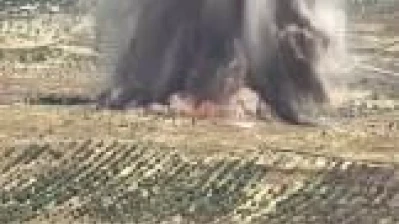 الاحتلال الإسرائيلي يستهدف مناطق في ريفي درعا والقنيطرة بالقذائف المدفعية
