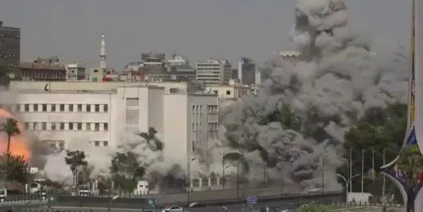 قصف إسرائيلي عنيف لدمشق وتهديدات بمواصلة العدوان حتى "إخلاء السويداء"