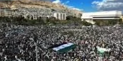 احتفاليات السوريين تعم المدن السورية والعالمية  بذكرى سقوط نظام الأسد