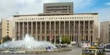 حاكم المصرف المركزي : أجراءات تغيير العملة السورية تسير وفق الخطط الموضوعة