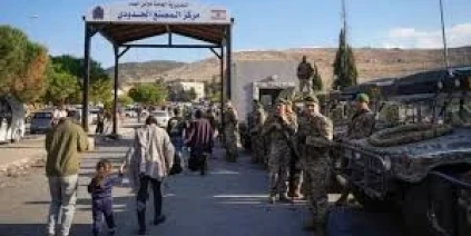 اعتقال 12 شخصاً بينهم ضباط مرتبط بنظام الأسد على الحدود السورية اللبنانية