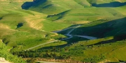 جبل عبد العزيز… محمية دولية دمّرها إهمال النظام البائد واستنزاف "قسد"