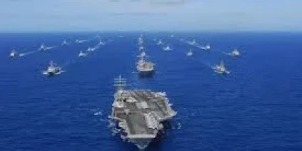 حاملة طائرات وسفن حربية أمريكية تدخل الشرق الأوسط