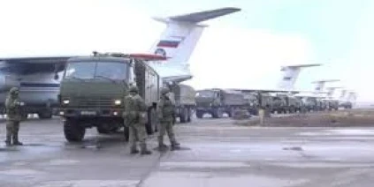 روسيا تسحب قواتها من مطار القامشلي بشمال شرق سوريا