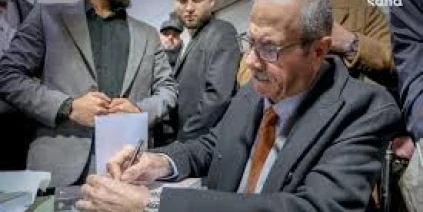 الباحث حسين الشرع يوقّع خمسة من مؤلفاته في معرض دمشق الدولي للكتاب