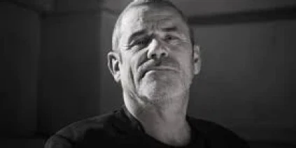 رحيل البريطاني بول كونروي... الشاهد على «مجزرة الصحافيين» في بابا عمرو