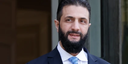 مخابرات تركيا طلبت من بريطانيا المساعدة في حماية الشرع وأنقرة تنفي