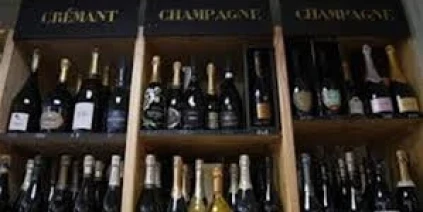 السلطات  السورية تقيّد بيع المشروبات الكحولية في دمشق