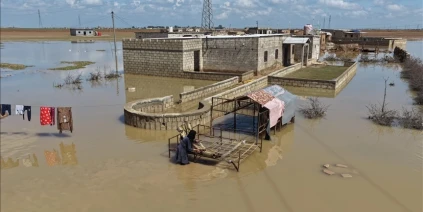 الفيضانات تغمر 400 بيت في الحسكة وتُجبر 500 عائلة على النزوح