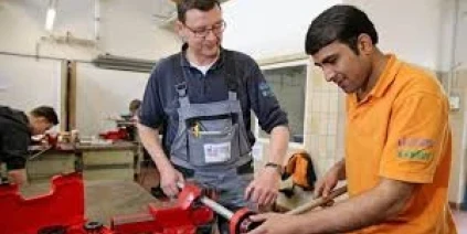 مدن ألمانية تتوقع السماح للعاملين السوريين المهرة بالبقاء في البلاد