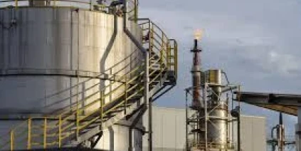 أزمة في شركة البترول السورية… اتهام مدير بالارتباط بمخابرات الأسد