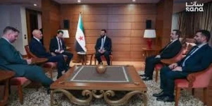 الشرع يلتقي المبعوث الأمريكي باراك ويتحدث عن المفاوضات مع "إسرائيل"