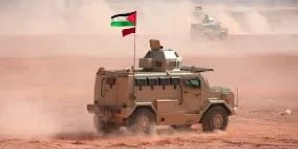 الجيش الأردني يستهدف عددا من المواقع لتجّار الأسلحة والمخدرات على حدوده مع سوريا