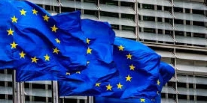 برلين تدفع نحو سوريا مستقرة.. والاتحاد الأوروبي يفتح باب التجارة وعودة اللاجئين