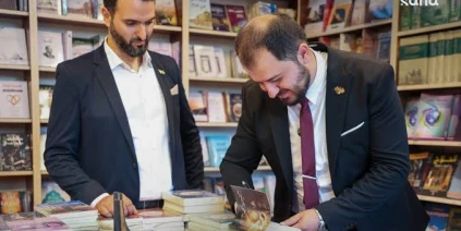 ‏”قلب على جبهتين” ديوان شعري يوثق ذاكرة الثورة في معرض إدلب للكتاب