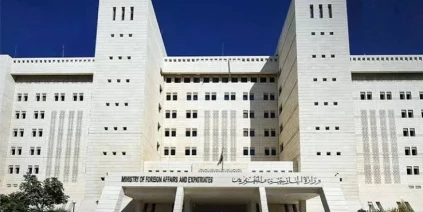 دمشق تستدعي السفير الأردني احتجاجاً على ضربات على الجنوب السوري