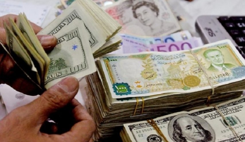 الدولار والليرة السورية وبعض العملات الأجنبية