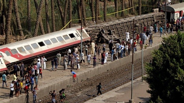 قطار سوهاج بعد حادث التصادم(انترنت)