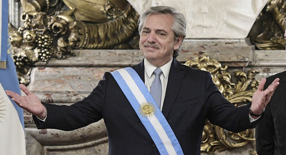 الرئيس الأرجنتيني ألبرتو فرنانديز (سبوتنيك)