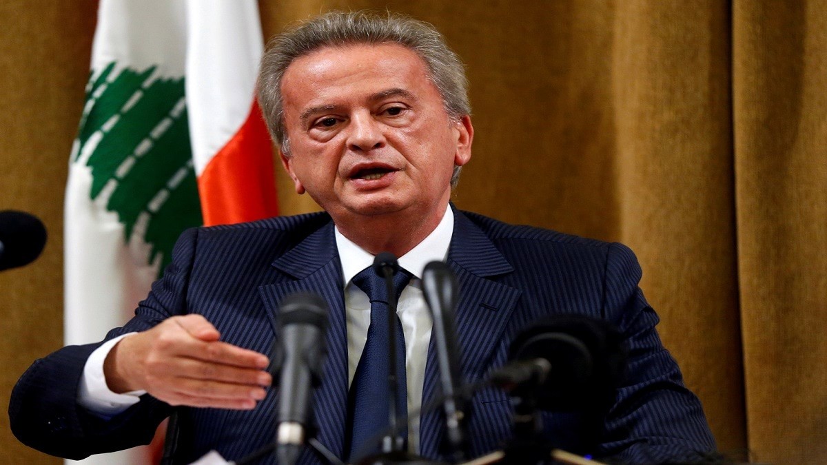 حاكم مصرف لبنان تجاوزت ثروته ملياري دولار