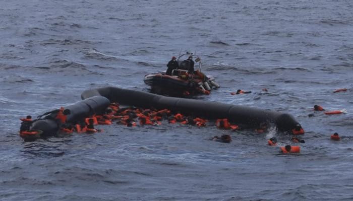 غرق 57 لاجئاً قرابة السواحل الليبية(انترنت)