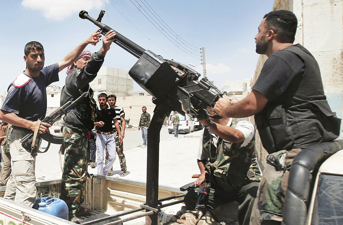 انفجار  مجهول بمعسكر تدريب يودي بحياة 10 من عناصر" تحرير الشام "