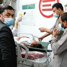 40 قتيلا على الأقل بينهم جنود أمريكيون في انفجارات في كابل