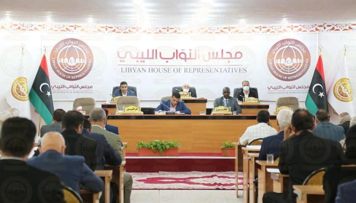 البرلمان الليبي يذهل الجميع ويسحب الثقة عن حكومة الوحدة